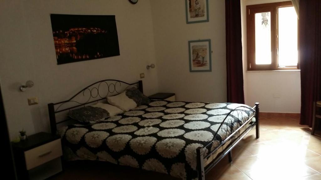 Ada'S Guest House Bosa Kültér fotó
