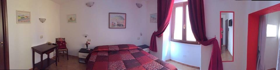 Ada'S Guest House Bosa Szoba fotó