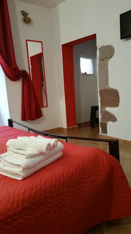 Ada'S Guest House Bosa Kültér fotó