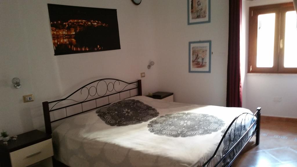 Ada'S Guest House Bosa Kültér fotó
