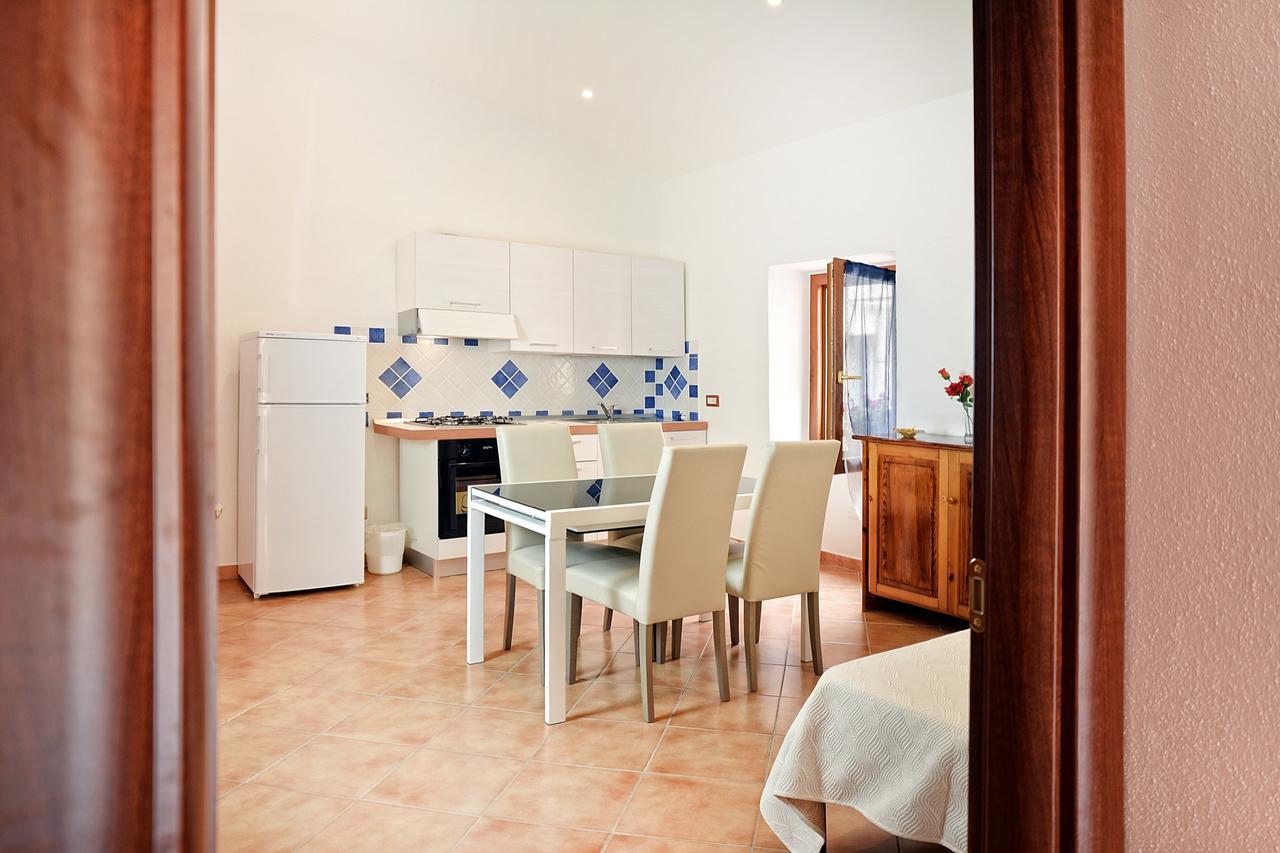 Ada'S Guest House Bosa Kültér fotó